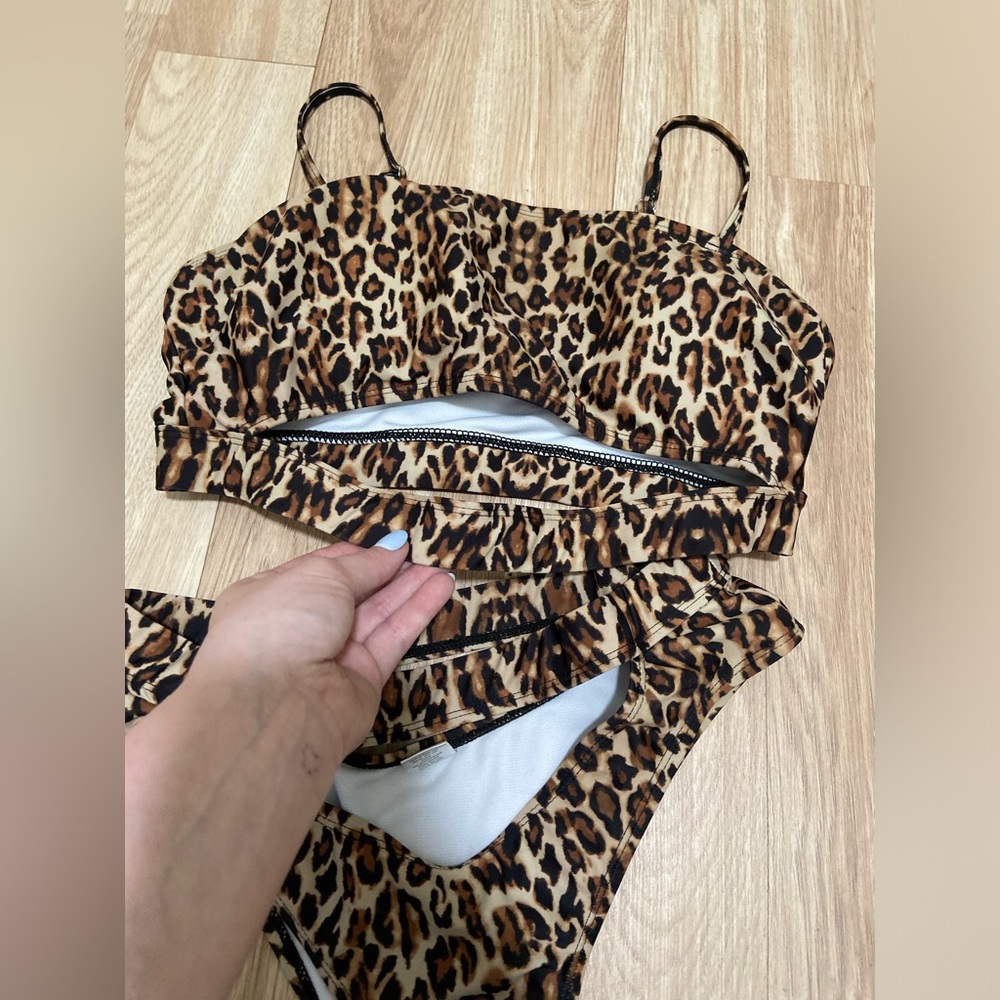 Bikini set - Picture 3 of 5